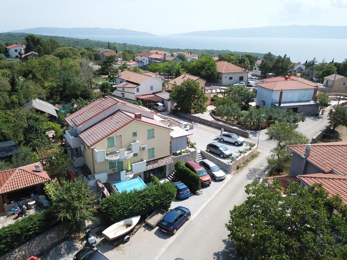 Lavanda Apartments&Studios Pinezići Eksteriør bilde