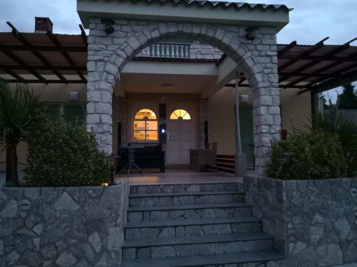 Lavanda Apartments&Studios Pinezići Eksteriør bilde