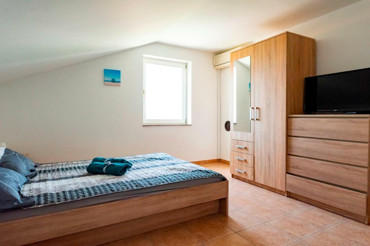 Lavanda Apartments&Studios Pinezići Eksteriør bilde