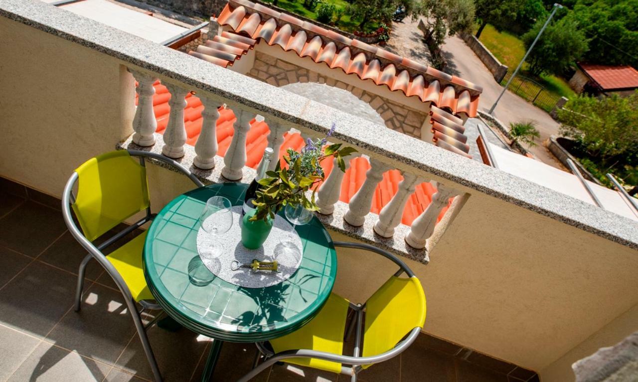 Lavanda Apartments&Studios Pinezići Eksteriør bilde